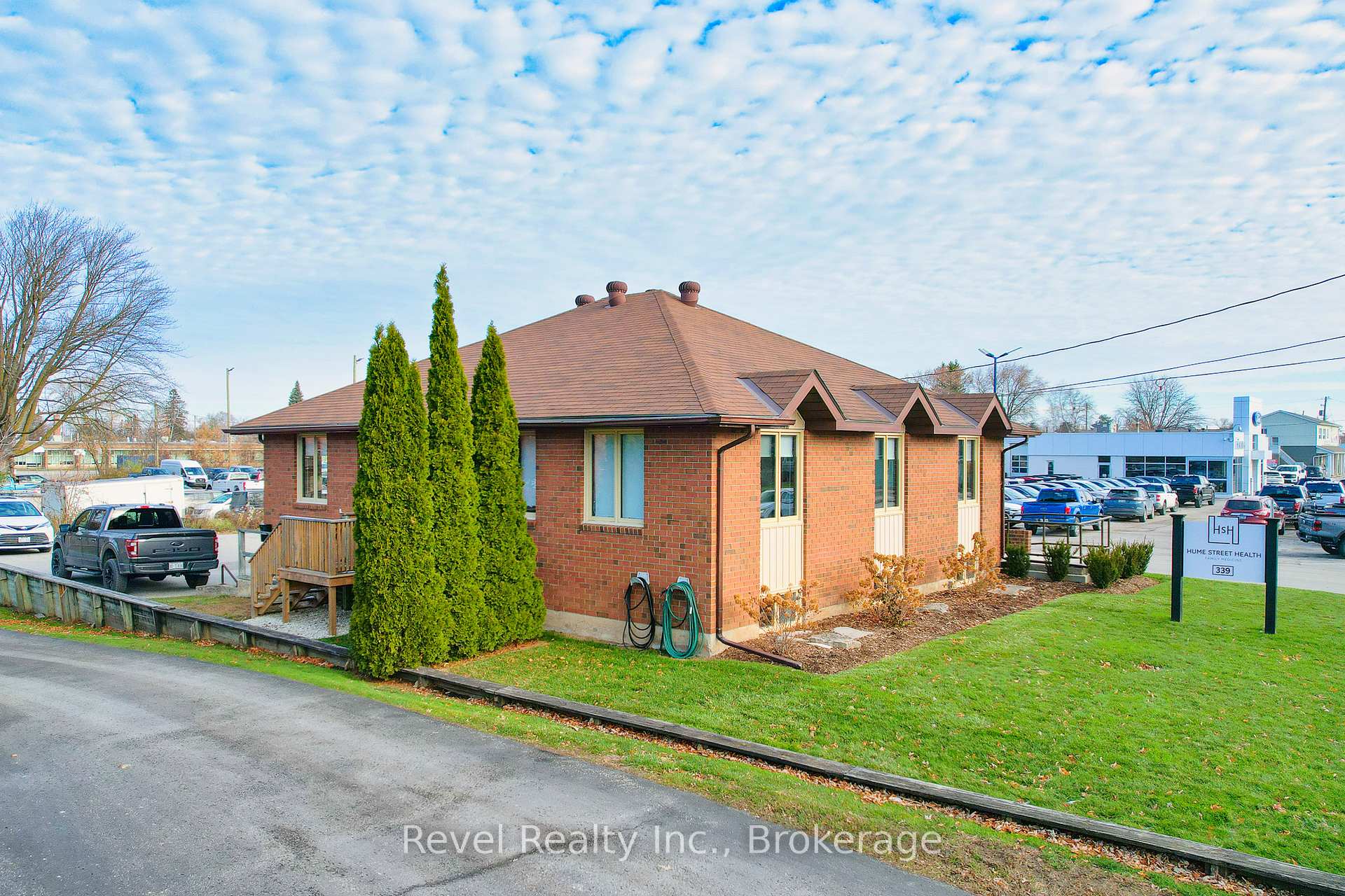 339 Hume Street, Collingwood, ON, exterior