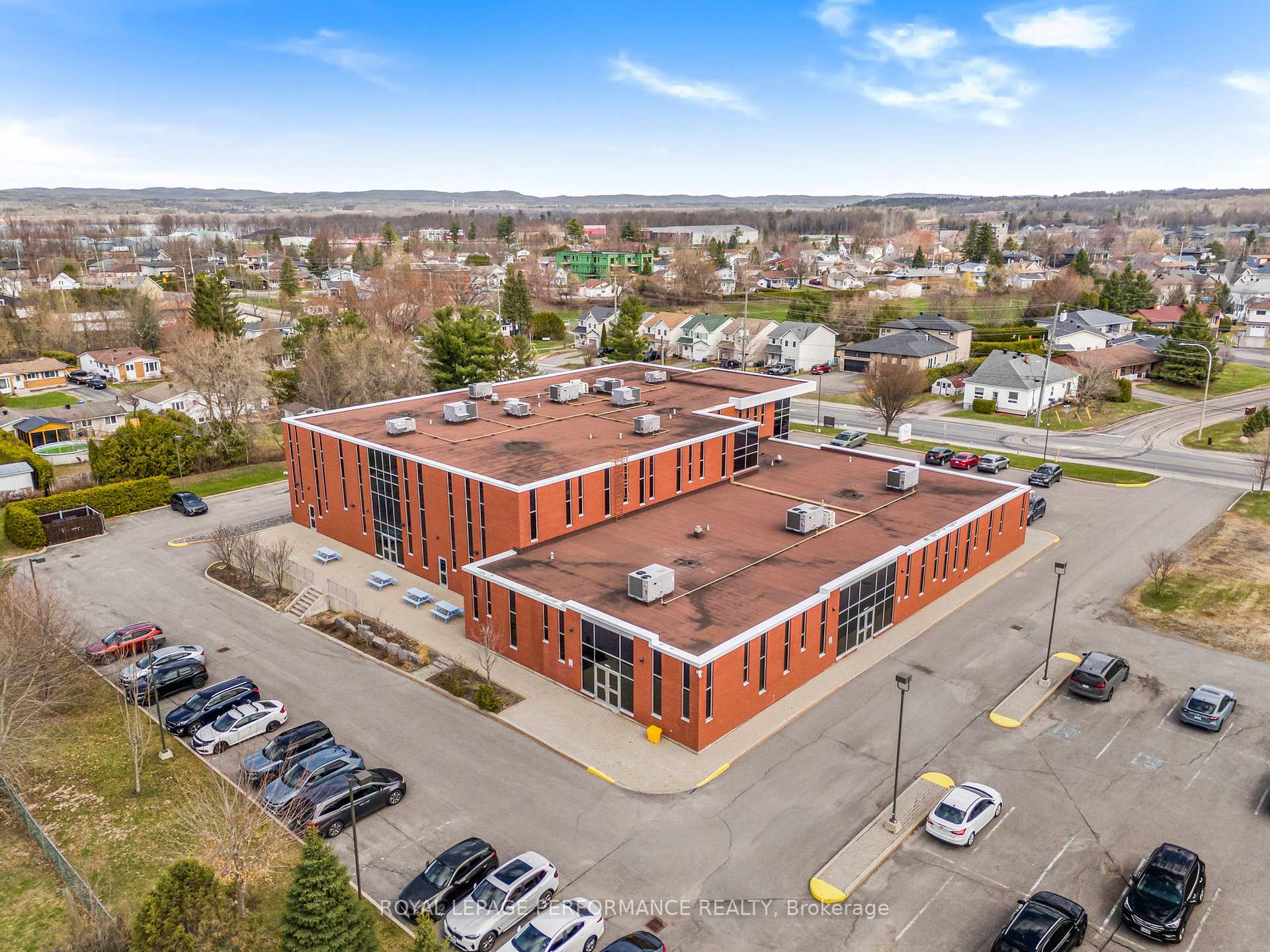 4 - 860 Caron Street, Clarence-Rockland, ON, exterior