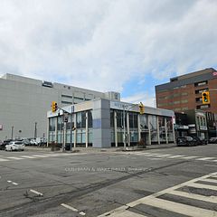 38 Simcoe Street S, Oshawa, ON, exterior