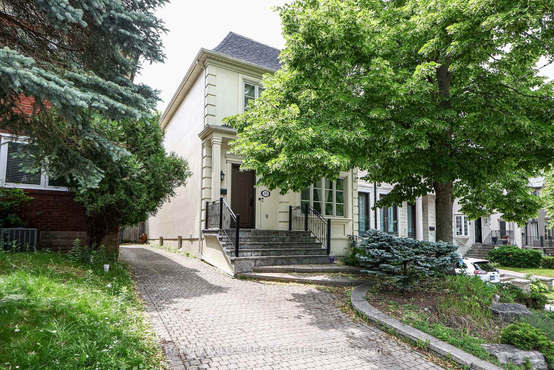 30 Walder Avenue, Toronto C10, ON, exterior
