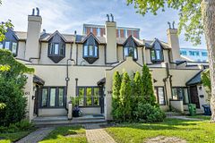 599 Roehampton Avenue, Toronto C10, ON, exterior