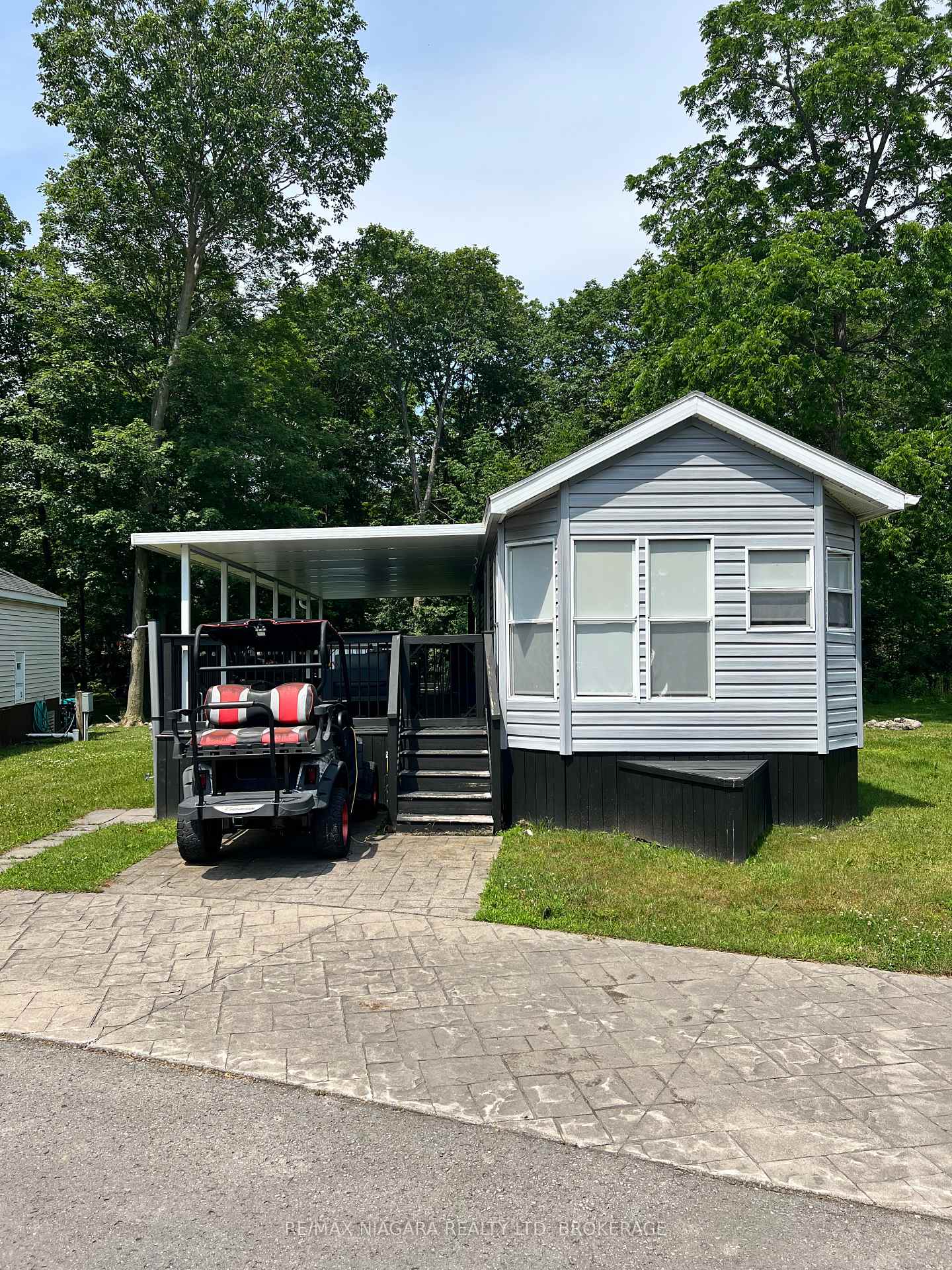 22 Hickory Lane N/A, Port Colborne, ON, exterior