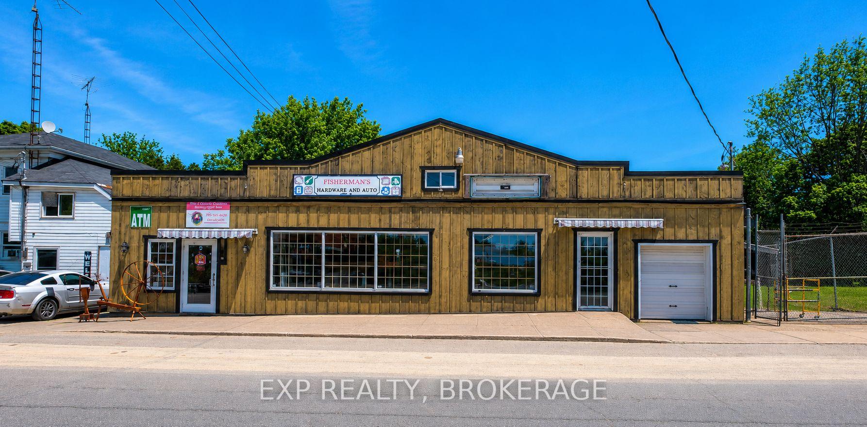 139 Main Street, Leeds and the Thousand Islands, ON, exterior