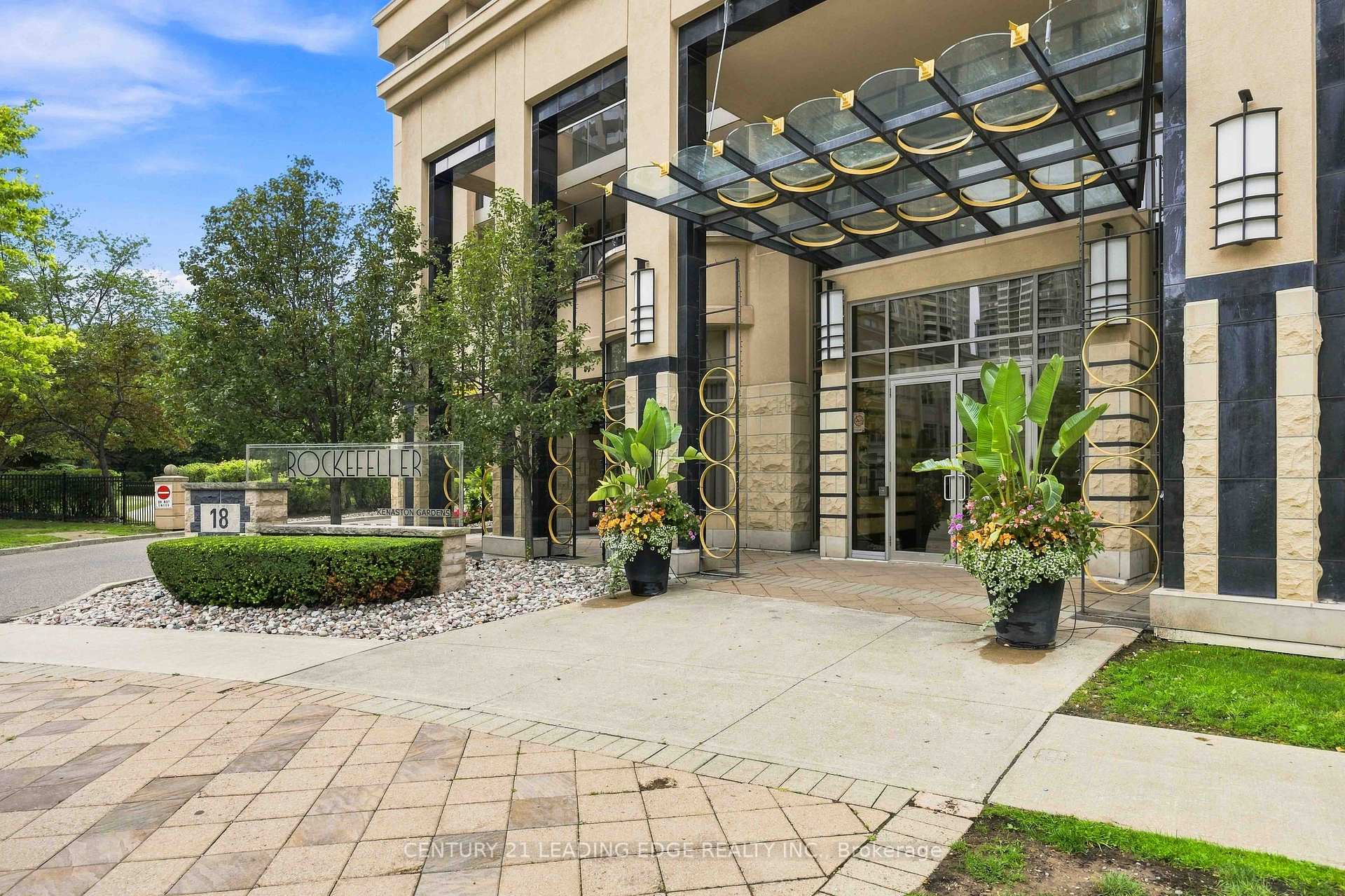 212 - 18 Kenaston Gardens, Toronto C15, ON, exterior
