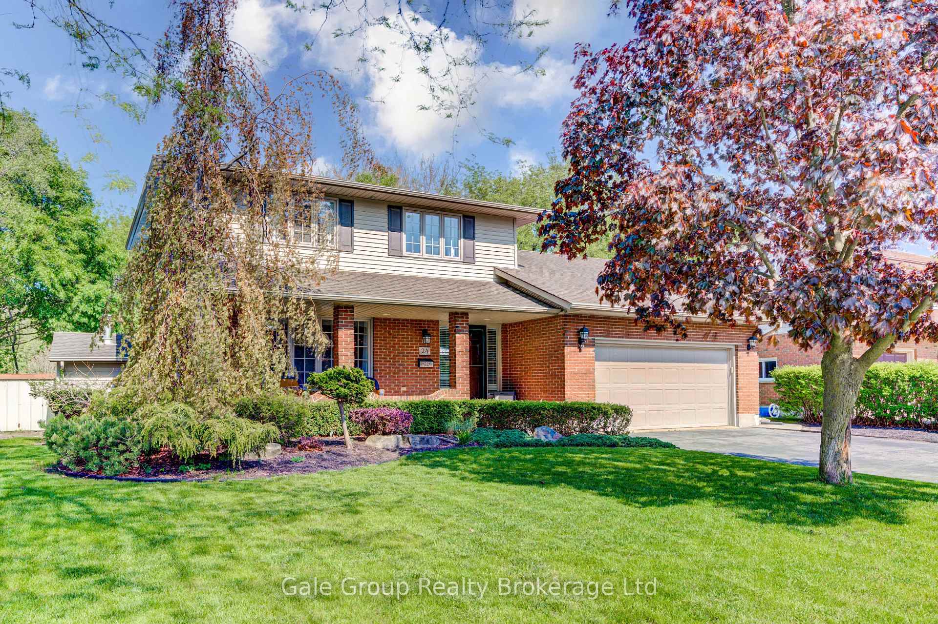 24 Van Norman Drive, Tillsonburg, ON, exterior