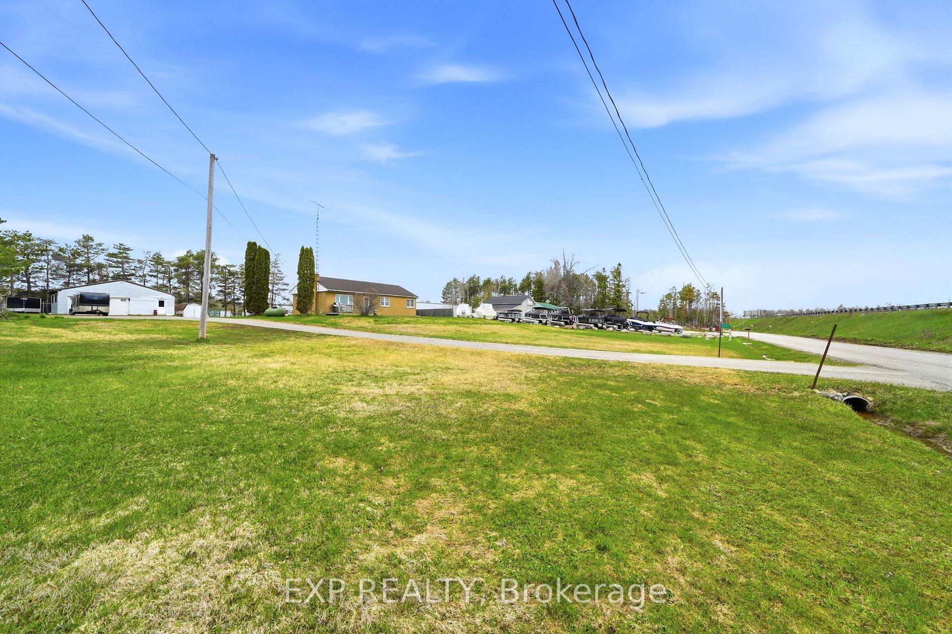 4142 Stewarts Lane, Severn, ON, exterior