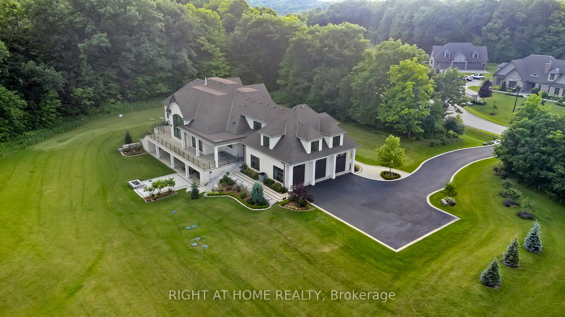 2606 Harvestmoon Lane, Burlington, ON, exterior