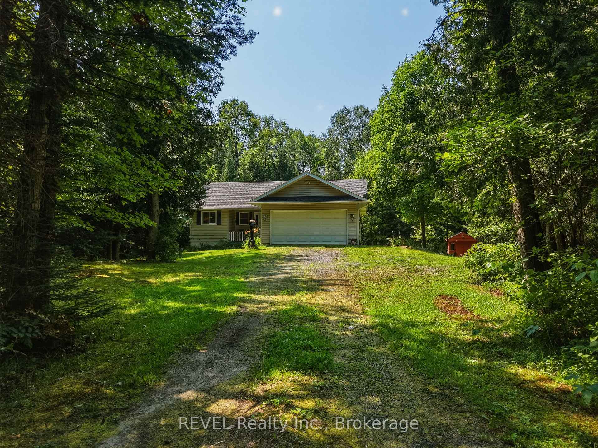 52 Orr Road, Huntsville, ON, exterior