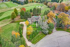 15 Jarvis Avenue, Aurora, ON, exterior