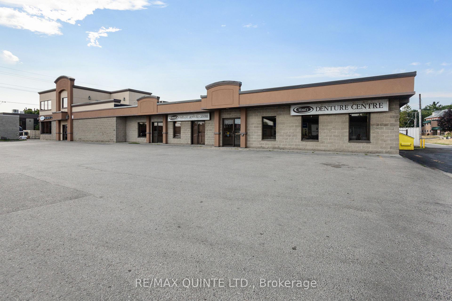 66 Dundas Street E, Belleville, ON, exterior