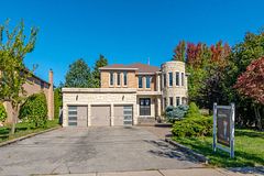 382 Elgin Mills Road W, Richmond Hill, ON, exterior
