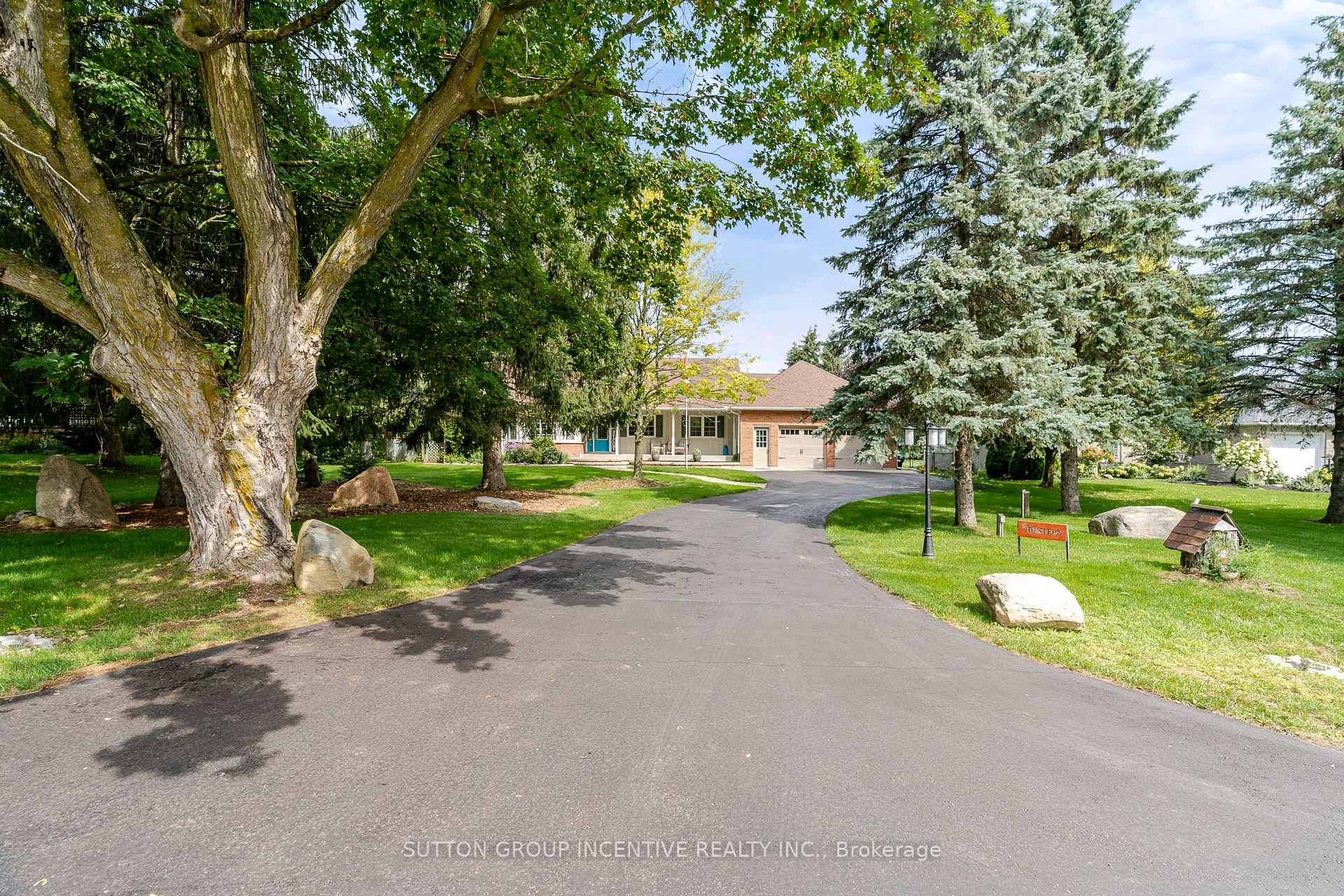 1326 Gilford Road, Innisfil, ON, exterior