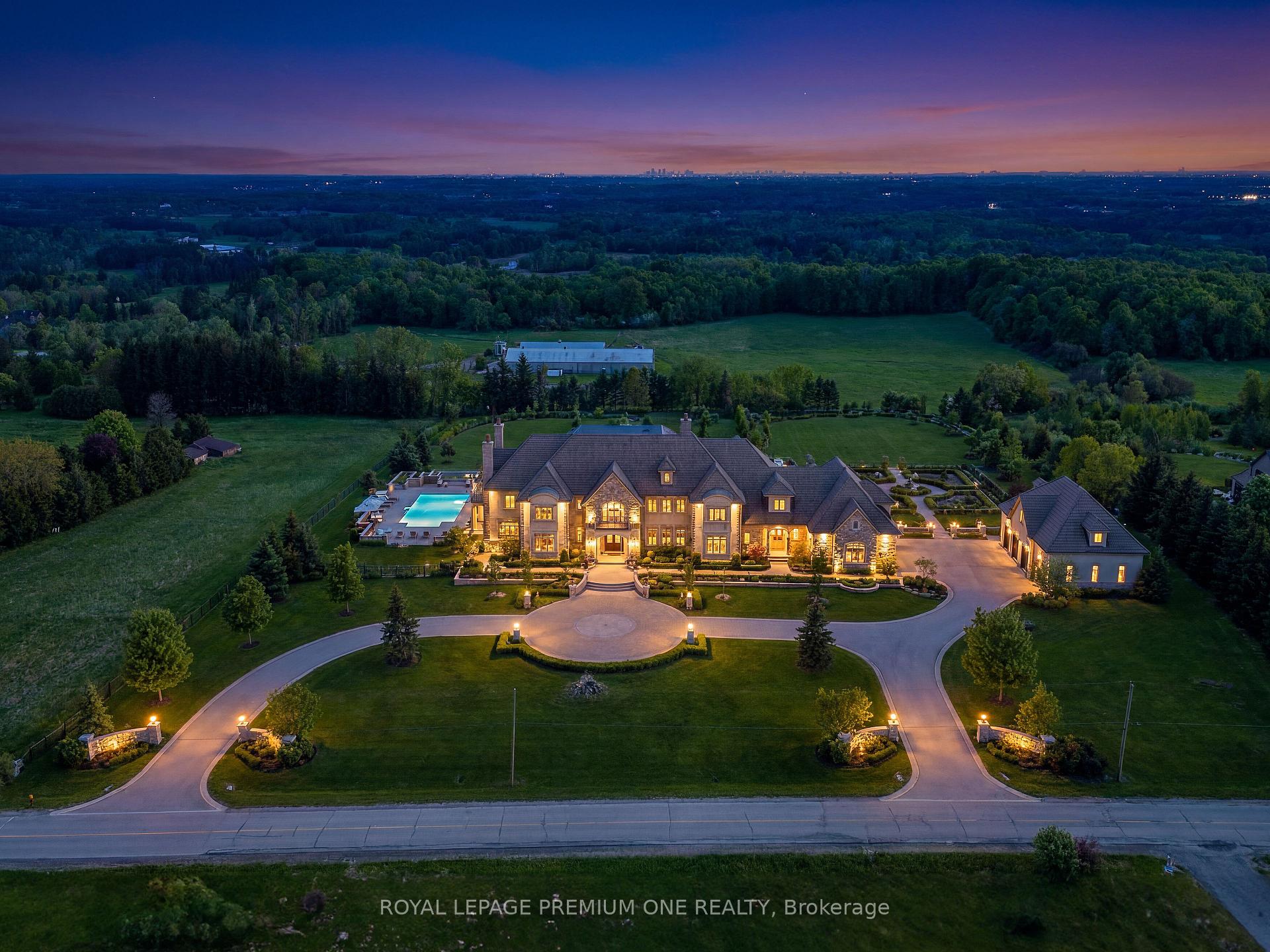 10375 Old Church Road, Caledon, ON, exterior