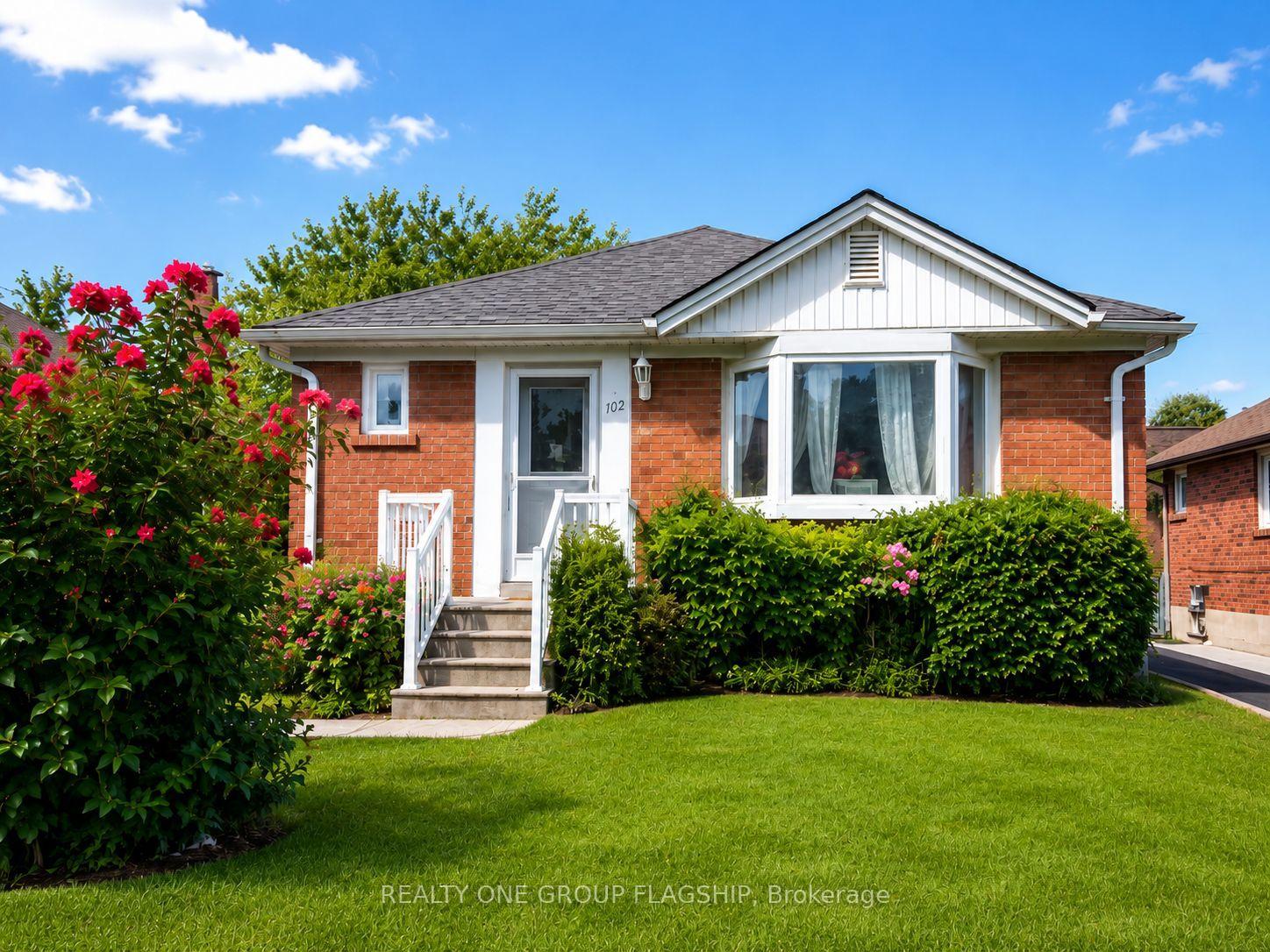 102 Edgecroft Road, Toronto W07, ON, exterior