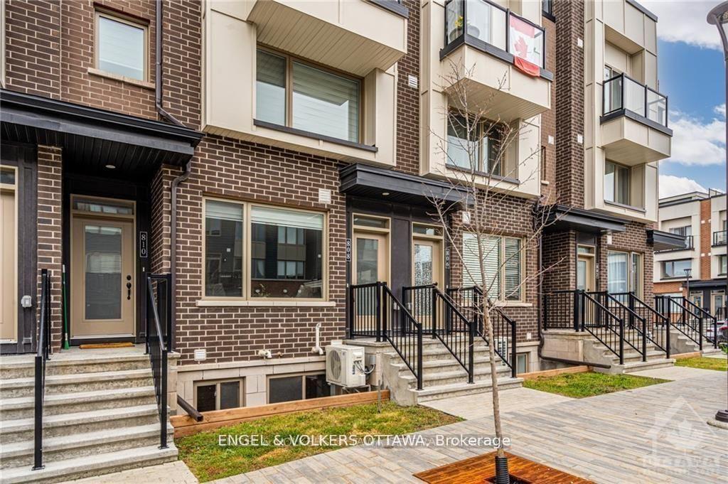 808 Kiniw Private, Manor Park - Cardinal Glen and Area, ON, exterior