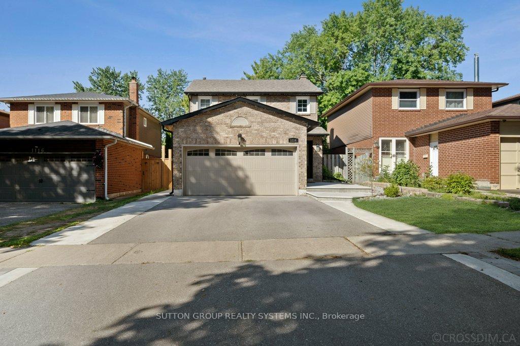 1114 Cedarcroft Crescent, Pickering, ON, exterior