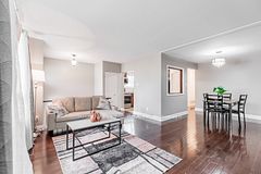 12 Murellen Crescent, Toronto C13, ON, exterior