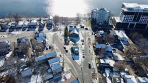 194 Dunlop Street E, Barrie, ON, exterior