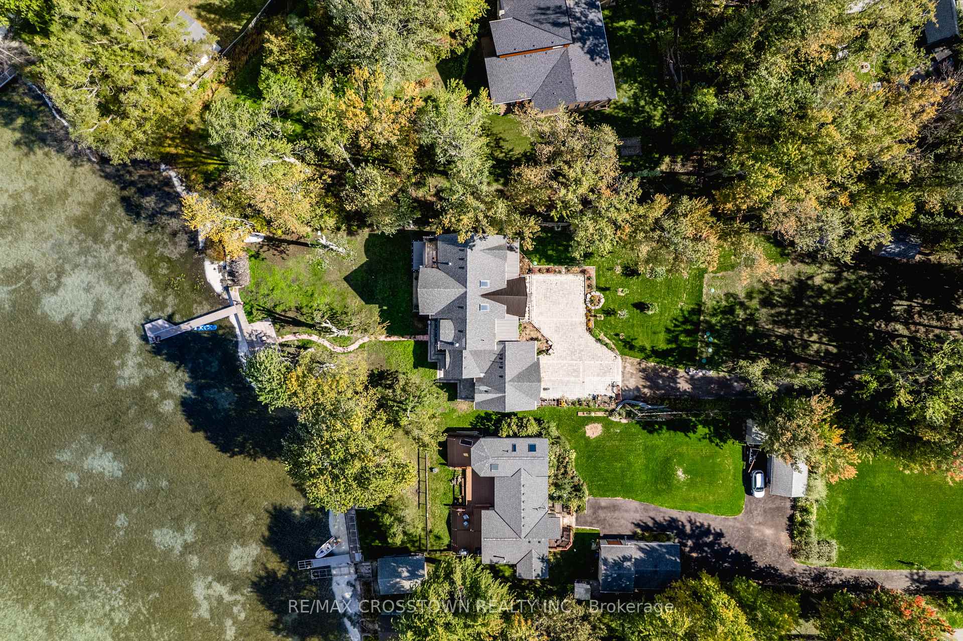 178 Moores Beach Road, Georgina, ON, exterior