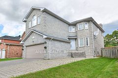 127 Tomlinson Circle, Markham, ON, exterior