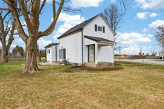 407 Bell Street, Ingersoll, ON, exterior