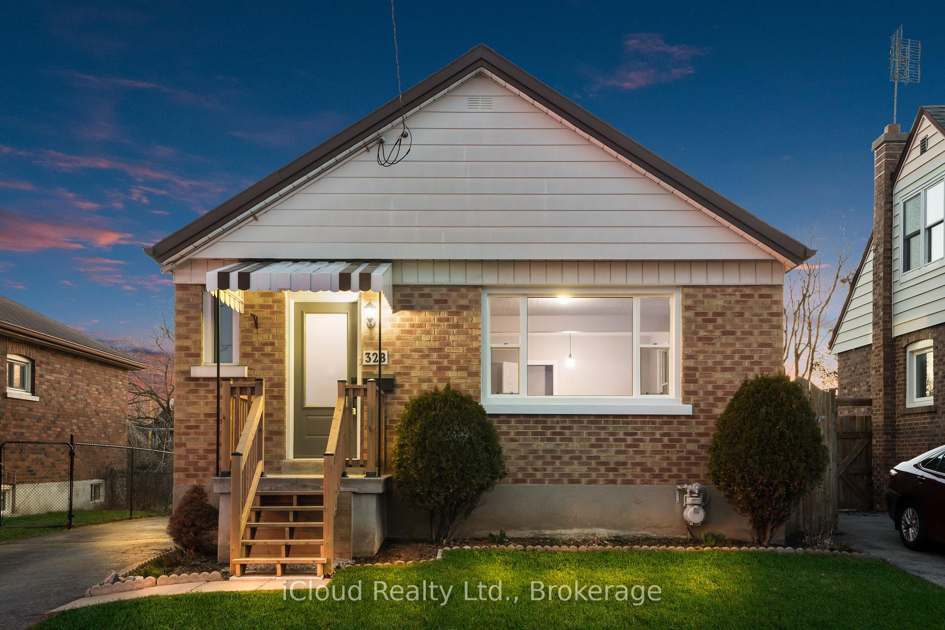 Lower - 328 Wilson Road S, Oshawa, ON, exterior