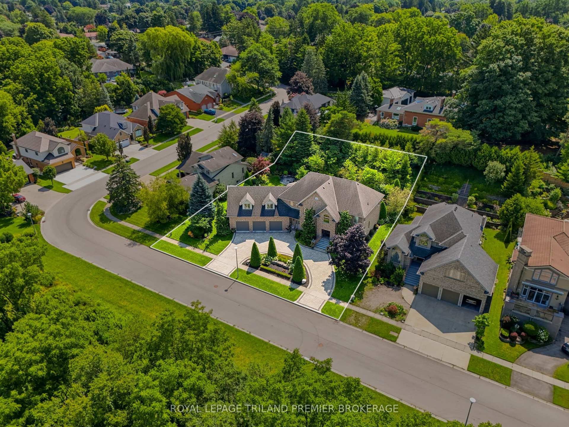 23 Jack Poole Drive, Woodstock, ON, exterior