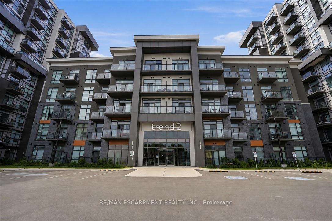 112 - 460 Dundas Street E, Hamilton, ON, exterior