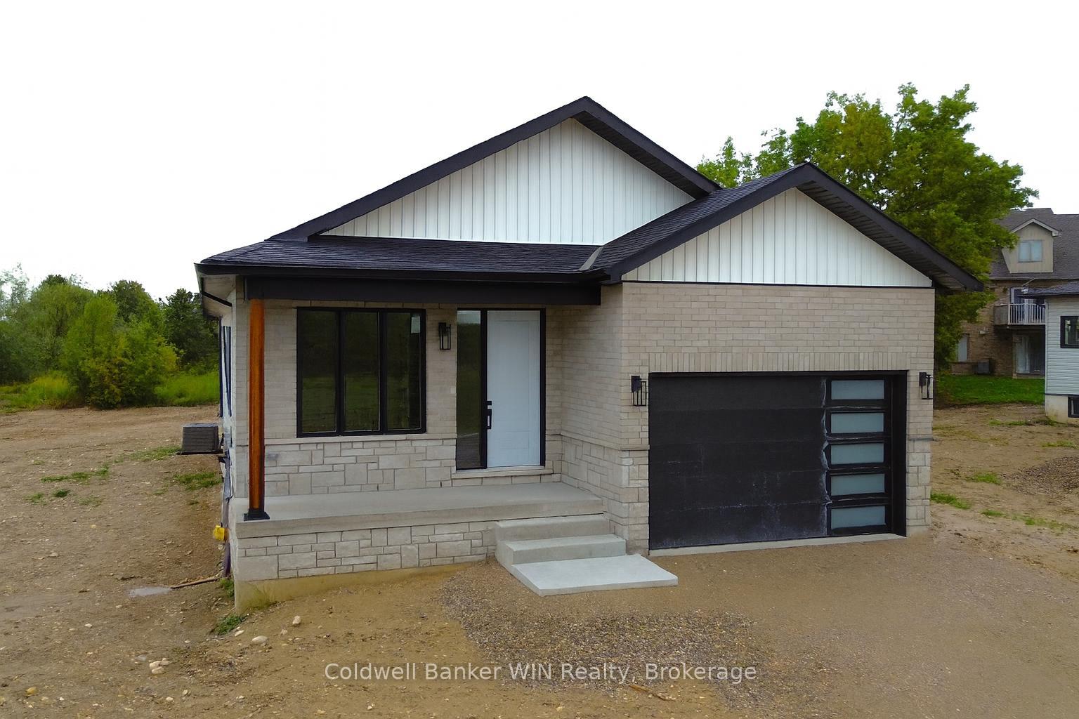 647 Martin Street, Wellington North, ON, exterior