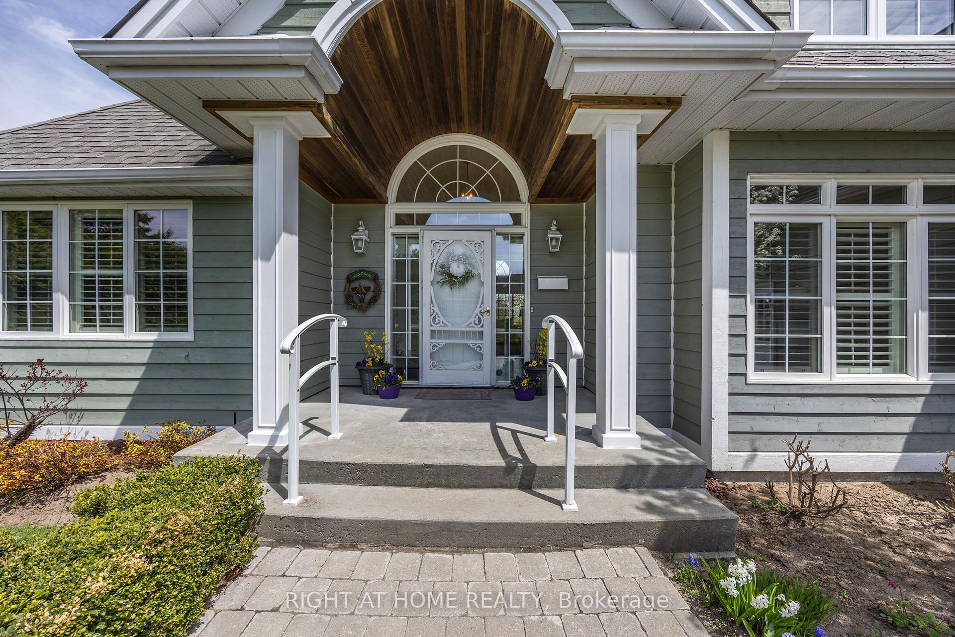 57 Highland Drive, Oro-Medonte, ON, exterior