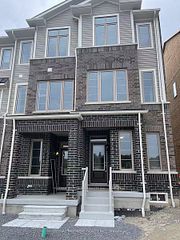 2916 Whites Road, Pickering, ON, exterior
