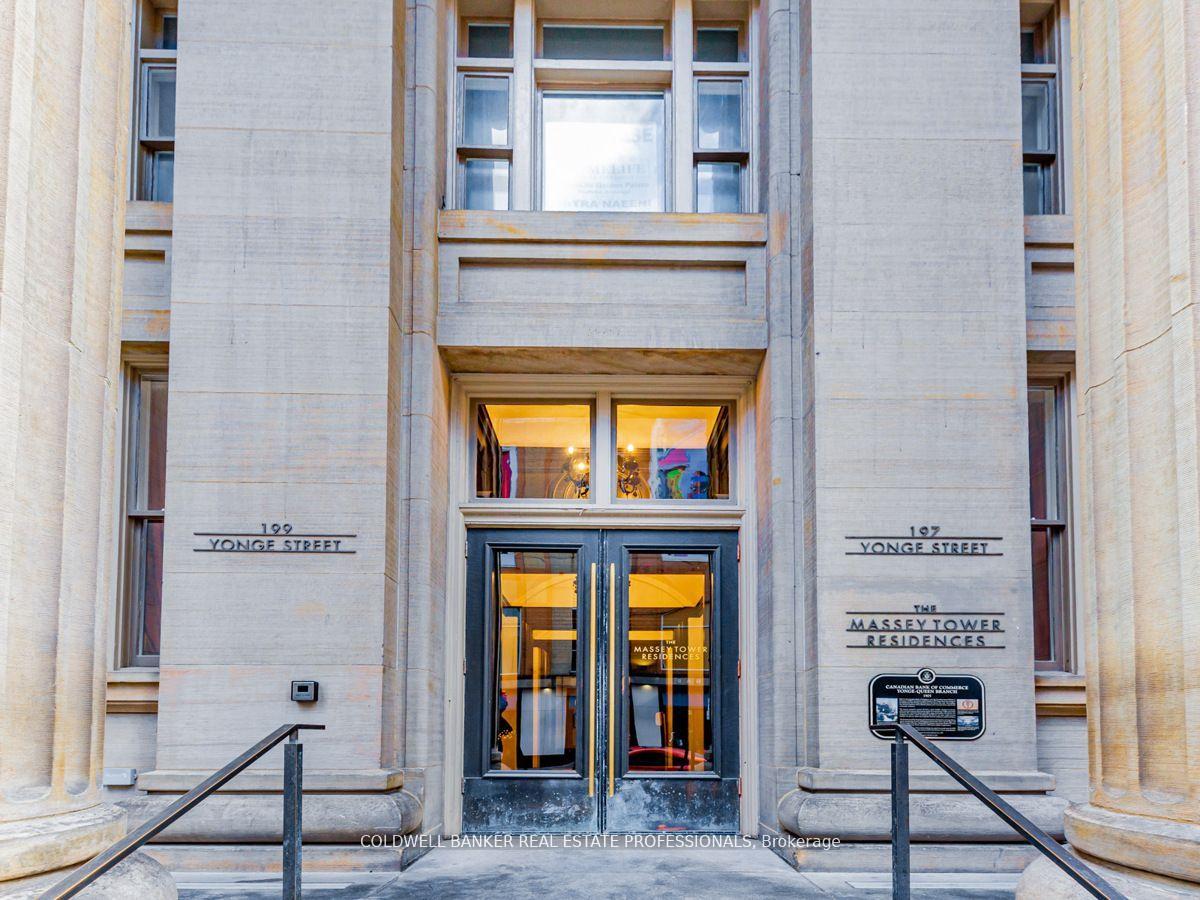 2810 - 197 Yonge Street S, Toronto C08, ON, exterior