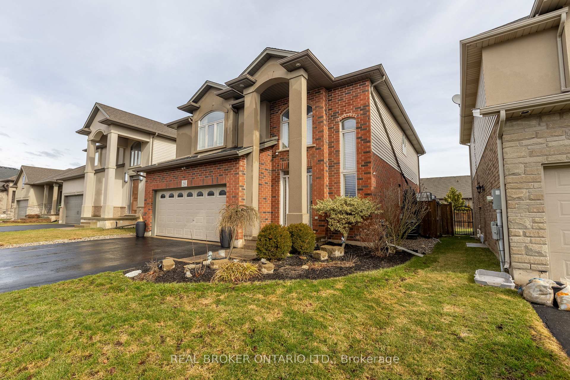 50 Gaiser Road, Welland, ON, exterior