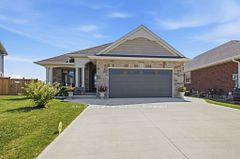 21 Evylean Court, St. Thomas, ON, exterior