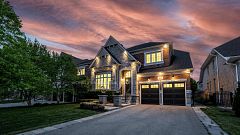 49 Langdon Drive, King, ON, exterior