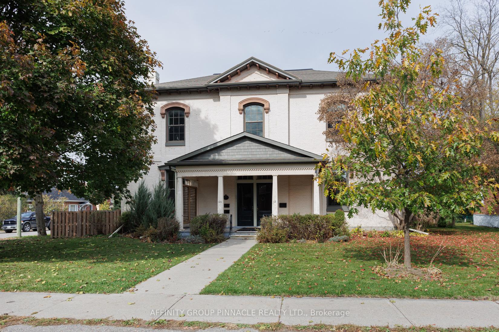 12 Russell Street E, Kawartha Lakes, ON, exterior