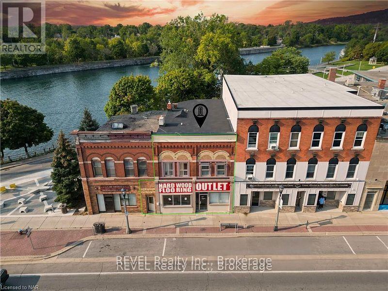 12 East Main Street, Welland, ON, exterior