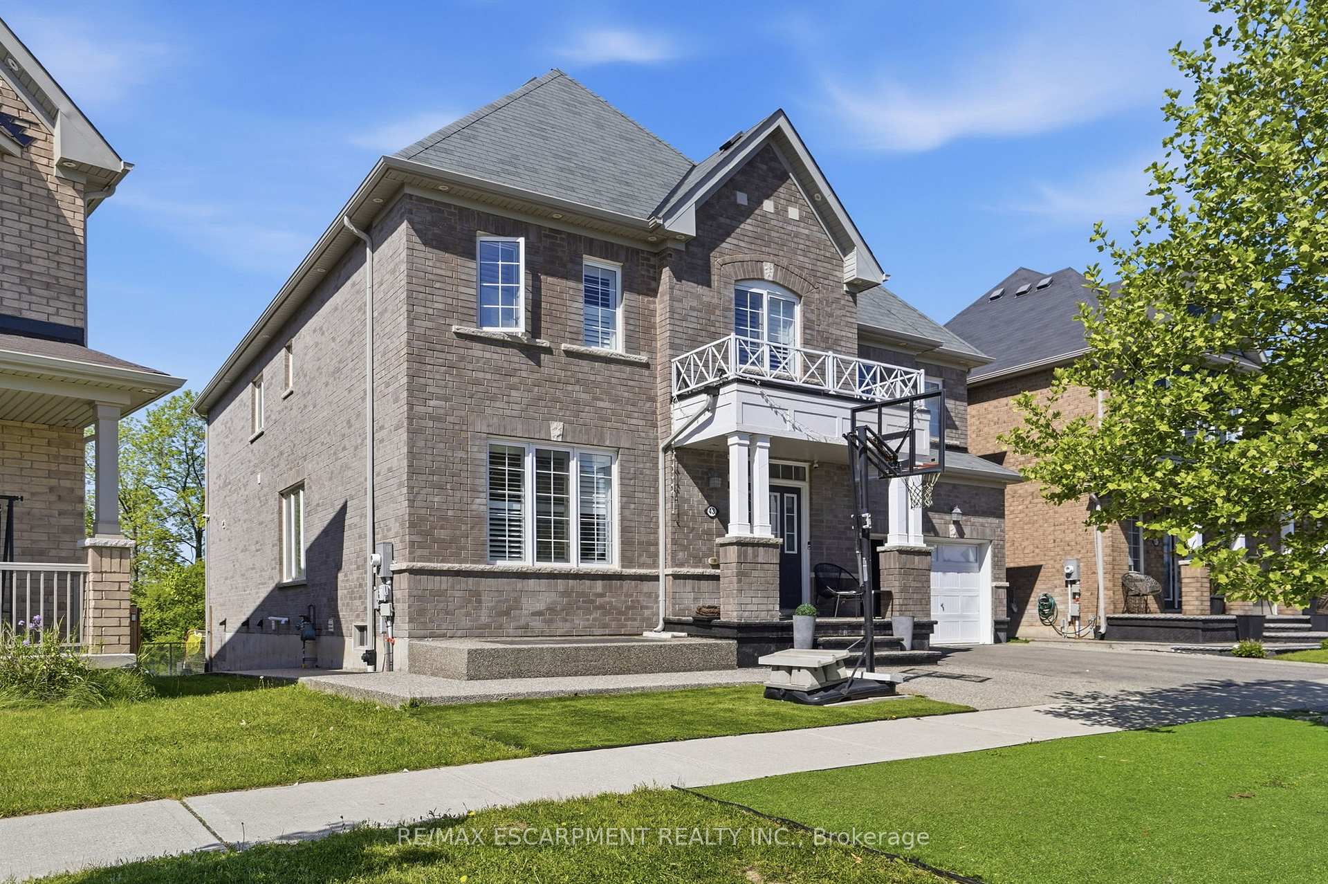 Lower Level - 43 FLEMING Crescent, Haldimand, ON, exterior