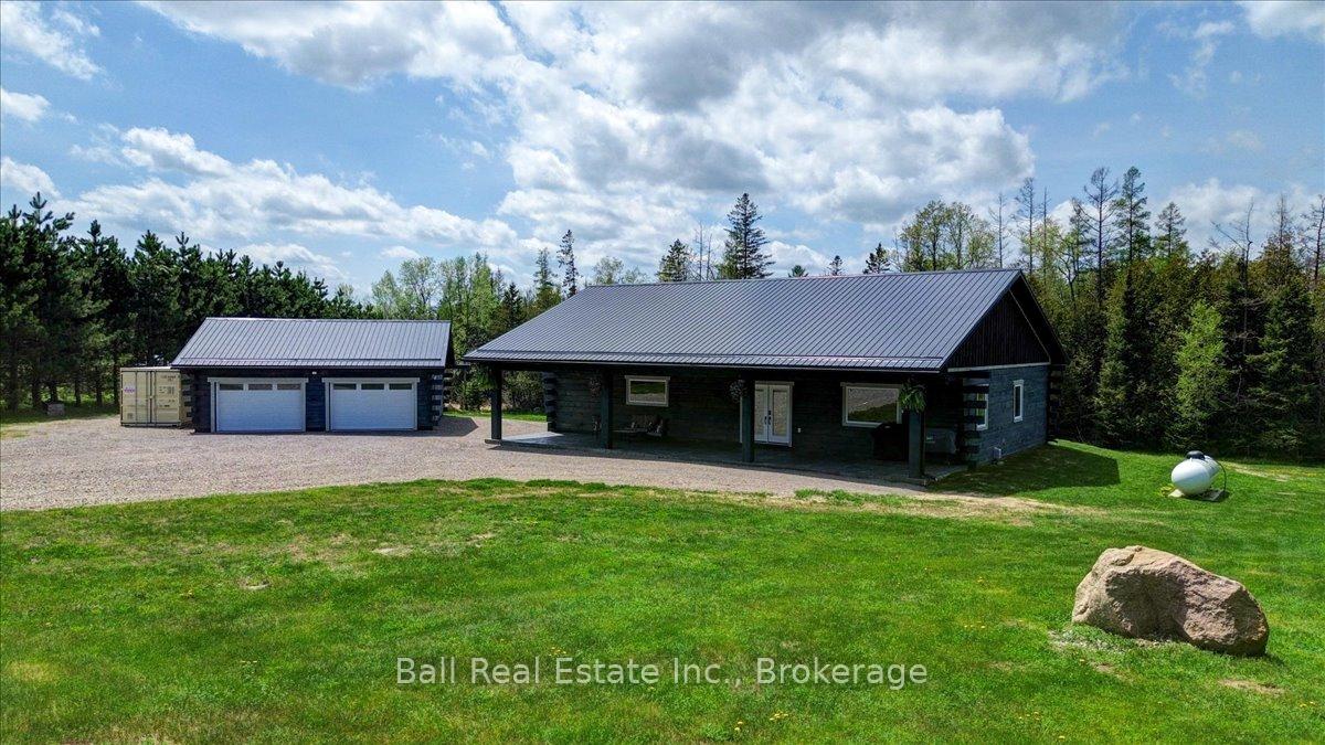 414 Pine View Ridge Road, Tudor and Cashel, ON, exterior