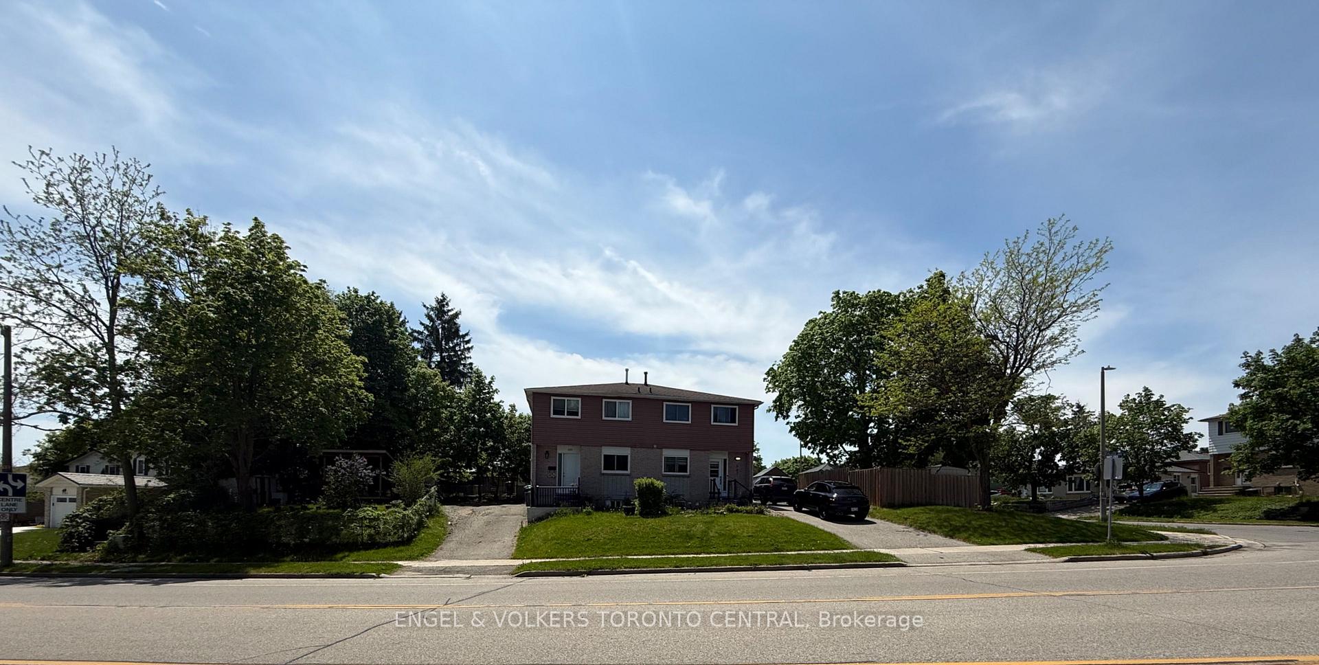 687 College Avenue W, Guelph, ON, exterior