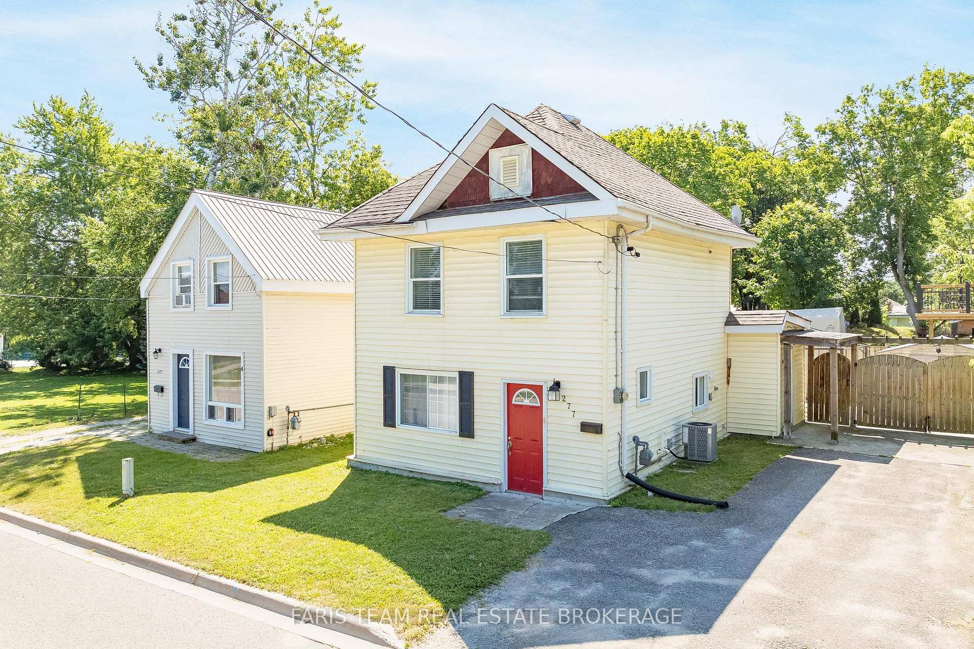 277 Gloucester Street, Midland, ON, exterior