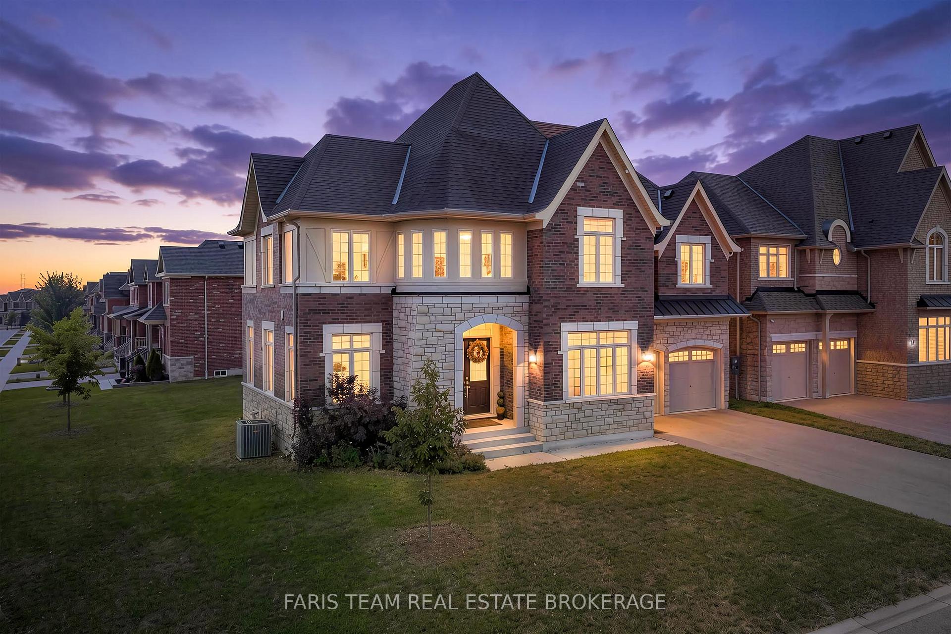 12 Thompson Way, Springwater, ON, exterior