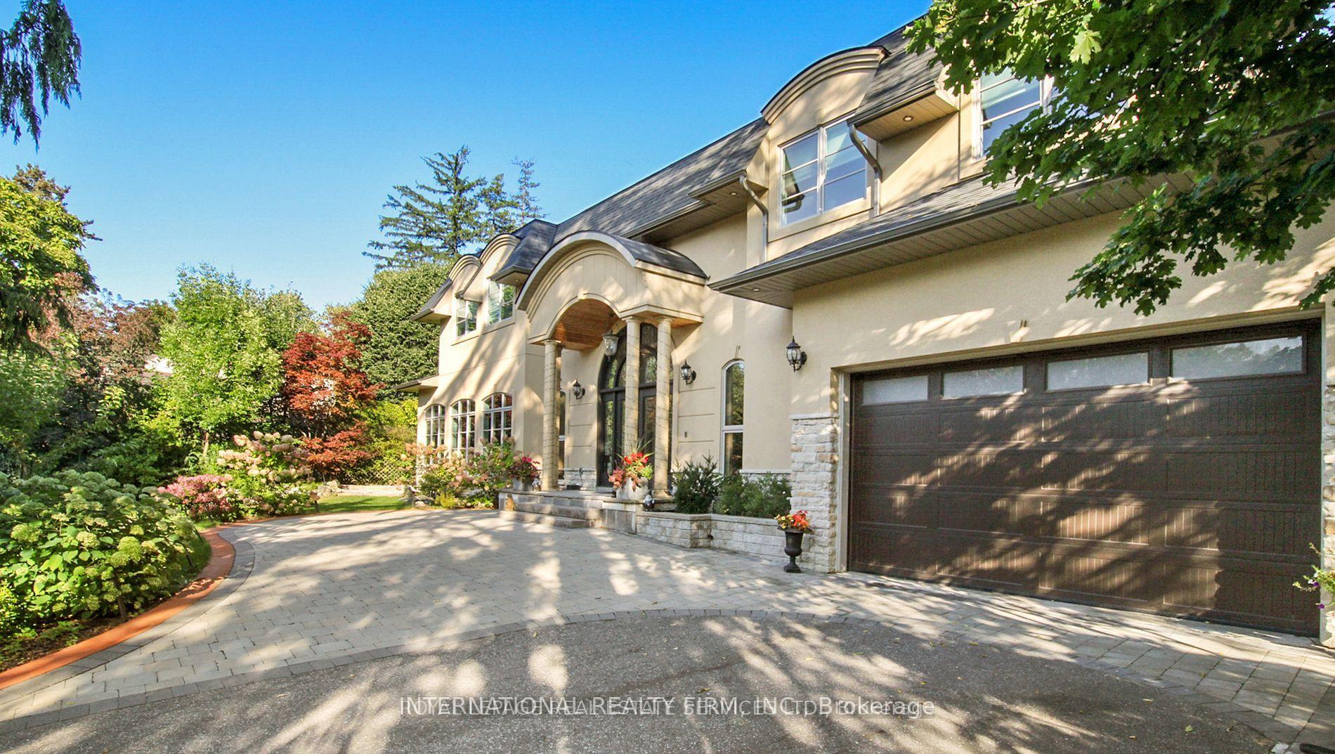 1286 Cambridge Drive, Oakville, ON, exterior