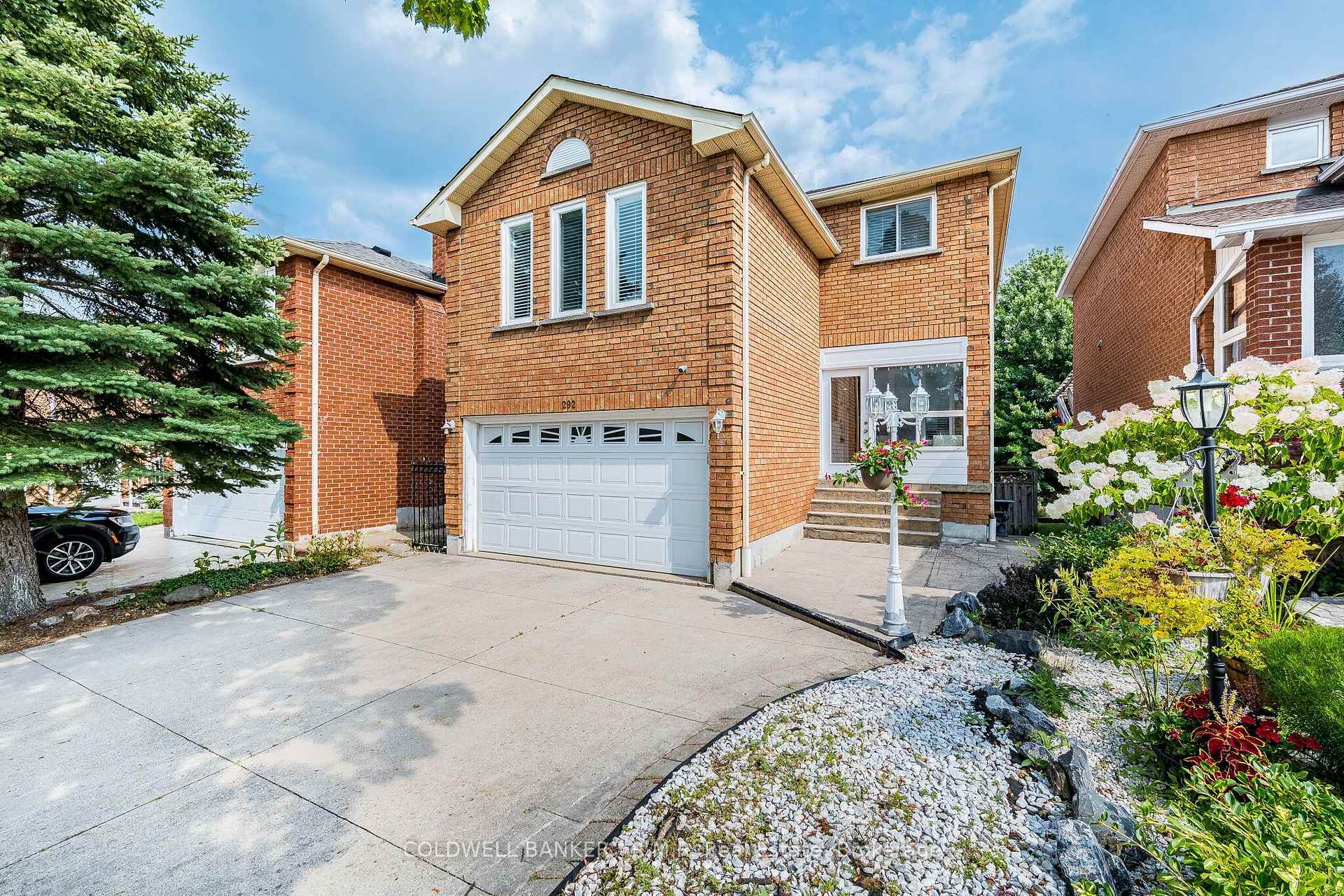 292 Ukraine Road, Mississauga, ON, exterior