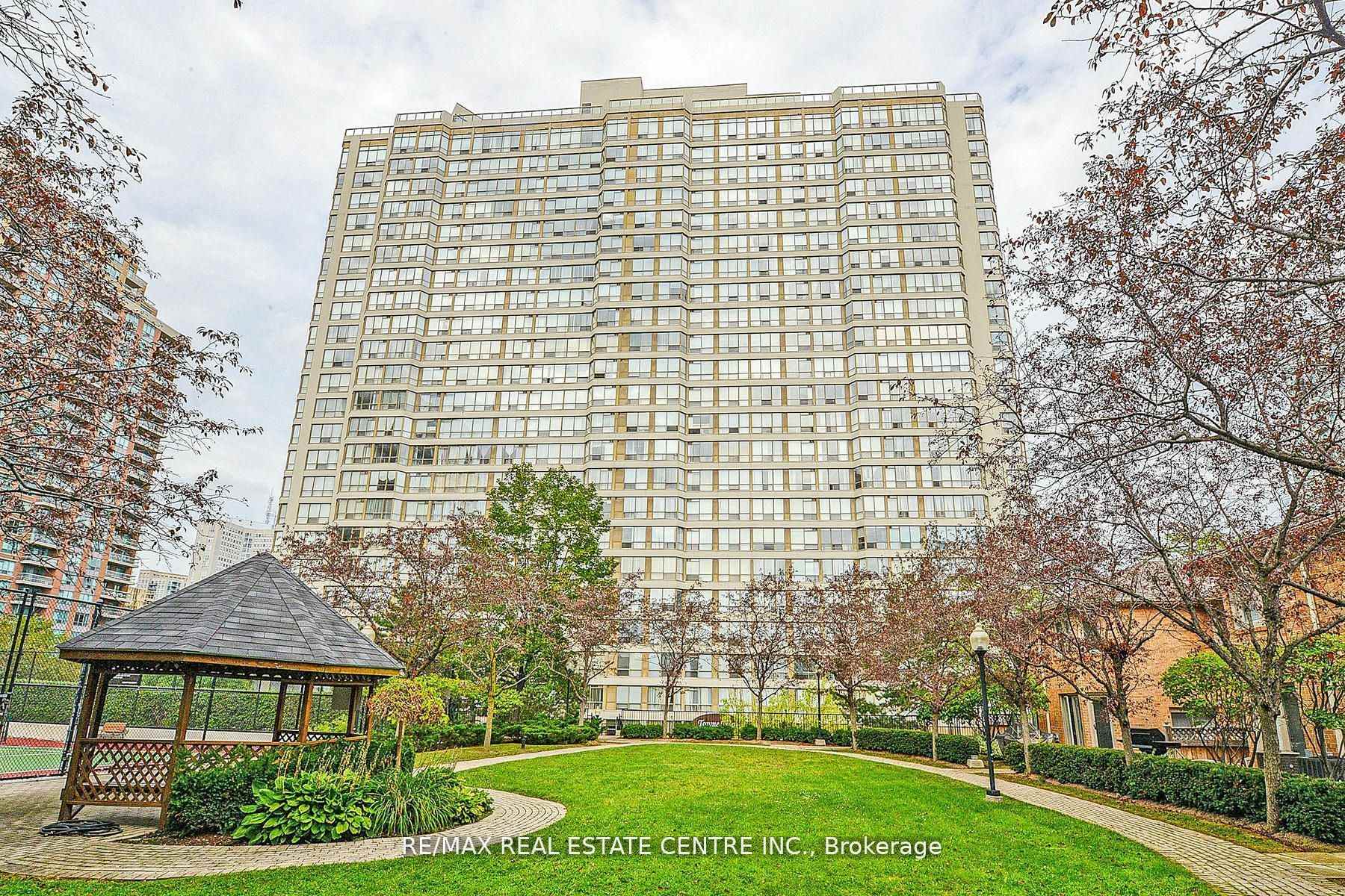 1805 - 55 Elm Drive, Mississauga, ON, exterior