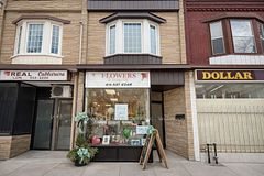 Main - 1685 Dundas Street W, Toronto C01, ON, exterior