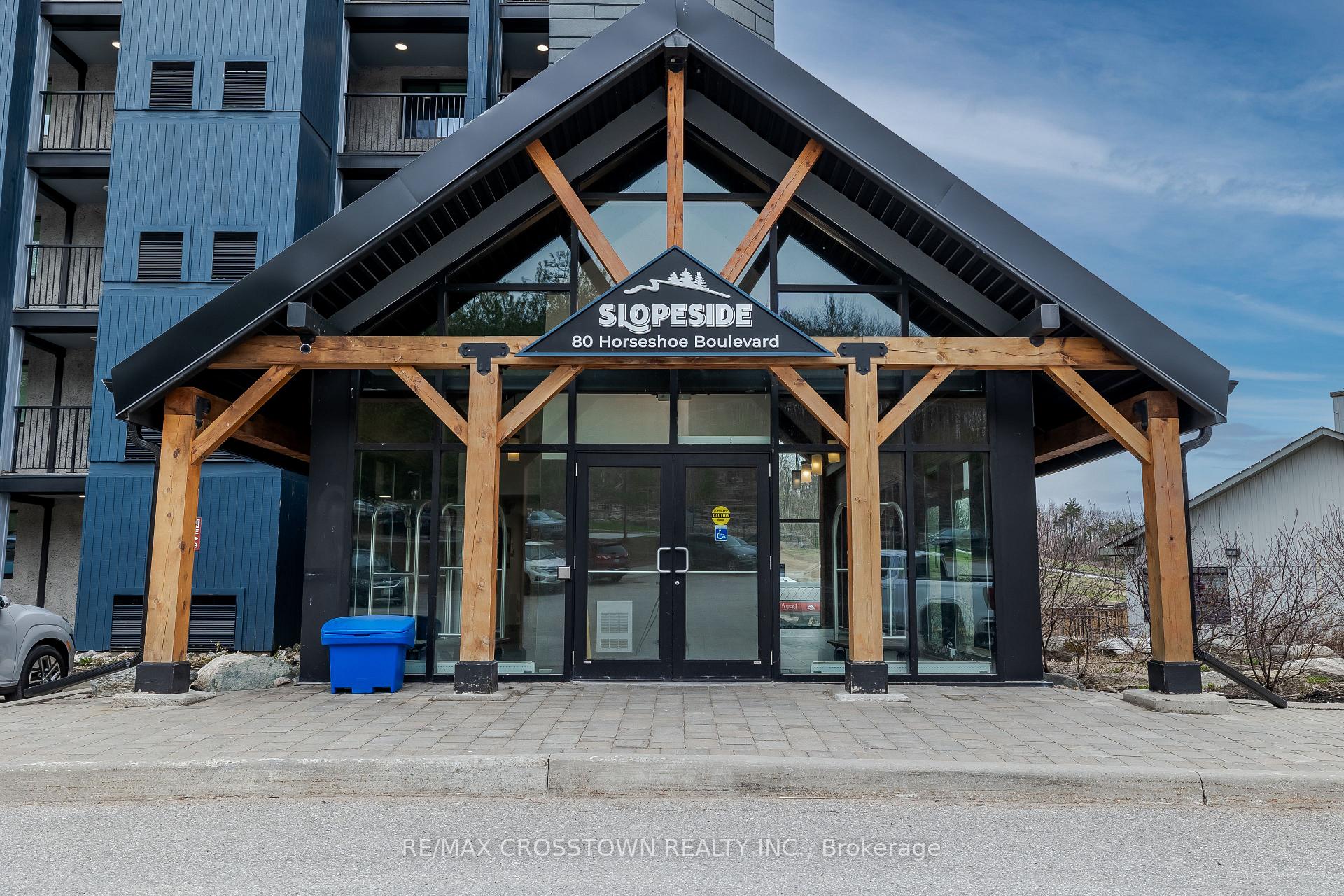 302 - 80 HORSESHOE Boulevard, Oro-Medonte, ON, exterior