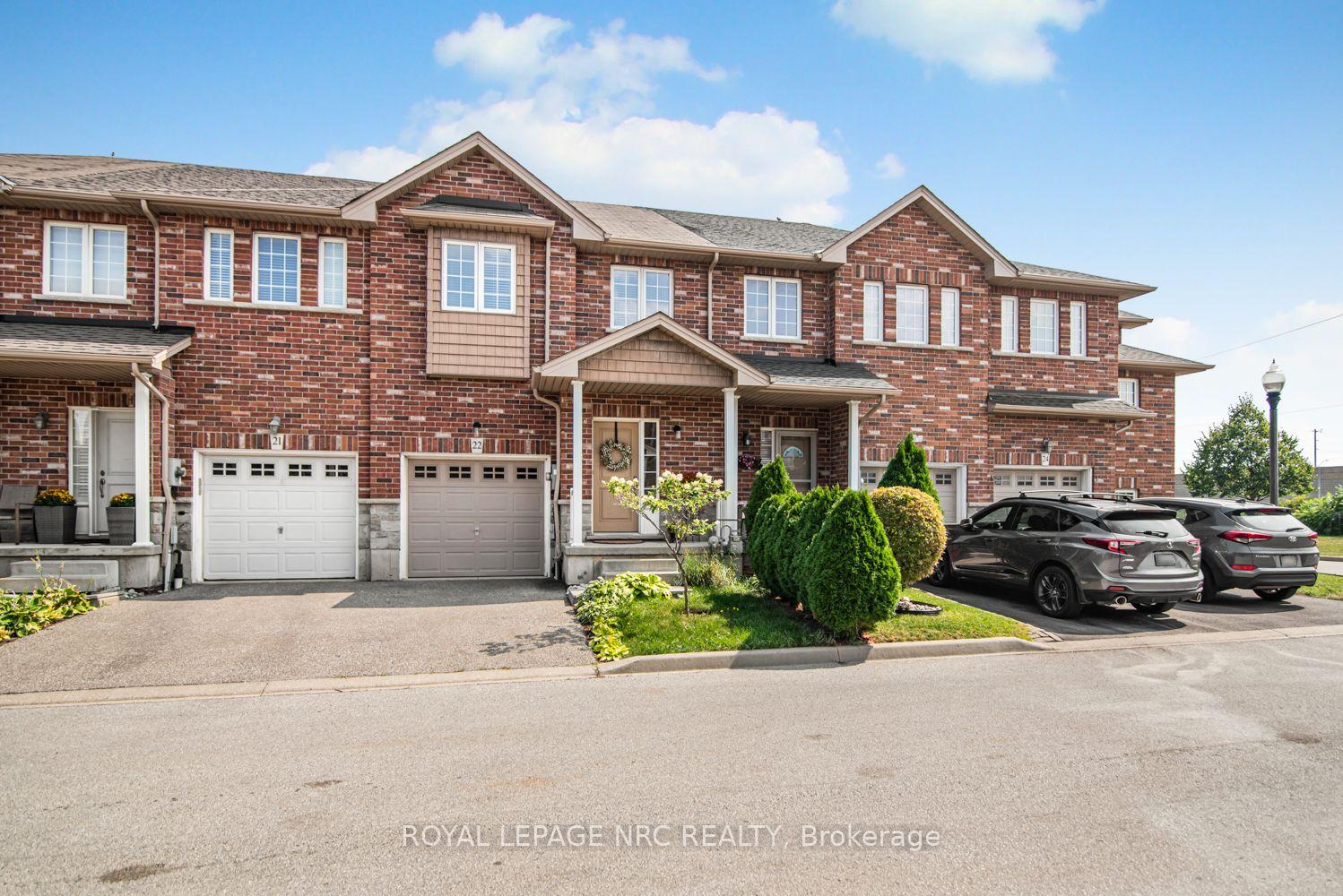 22 - 45 Seabreeze Crescent, Hamilton, ON, exterior