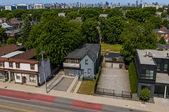 318 Dufferin Street, Toronto W01, ON, exterior