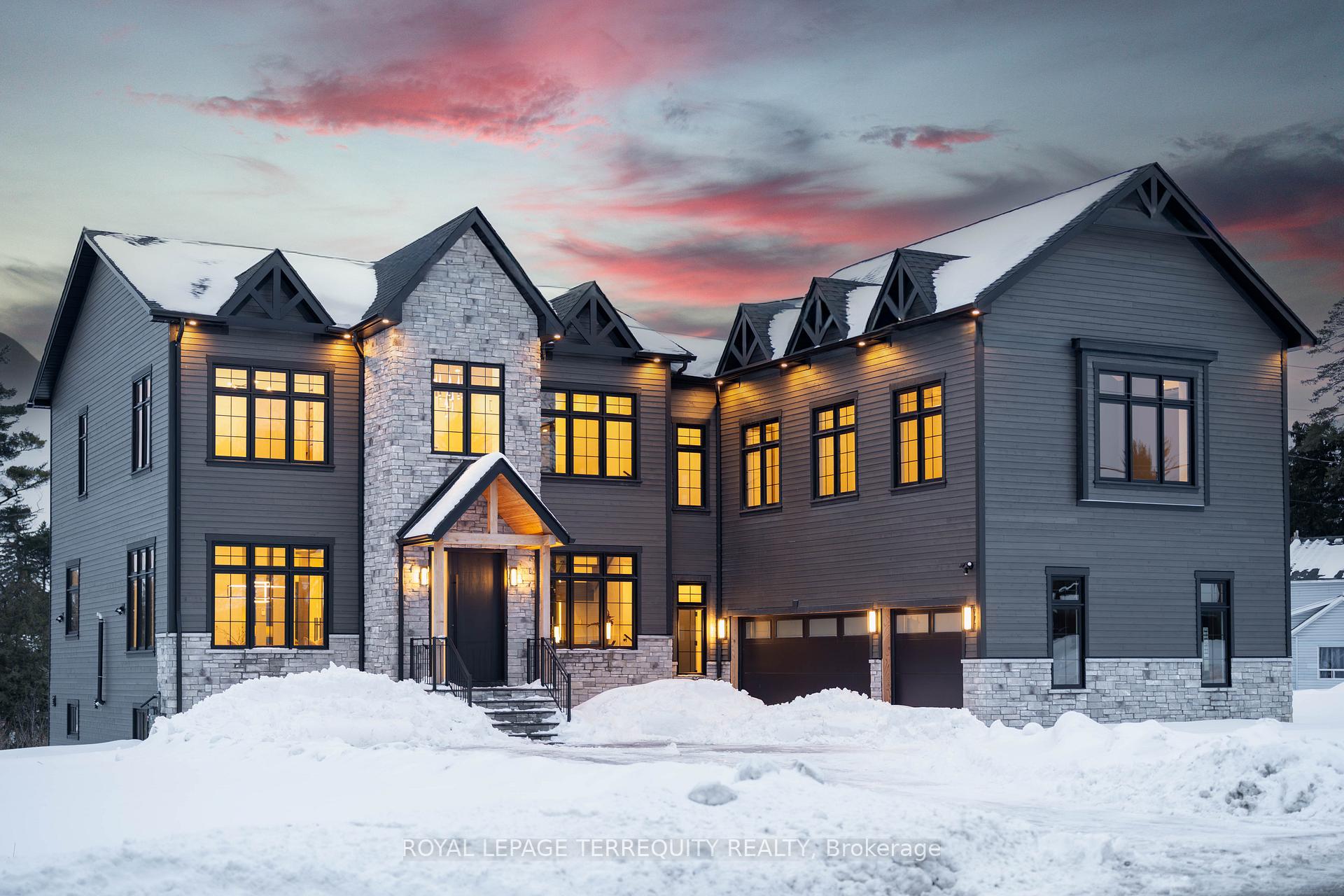 17 Connor Drive, Whitchurch-Stouffville, ON, exterior
